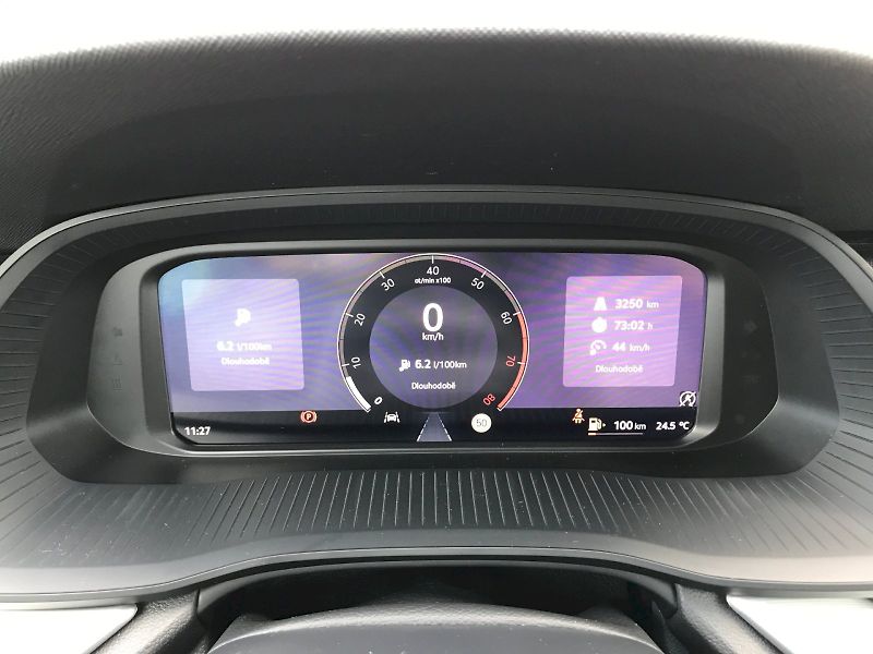 Škoda Octavia (2025) COMBI TOP SELECTION 1,5 TSI 85 - fotka 16 z 25