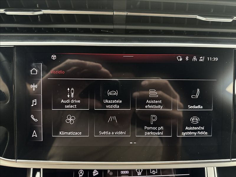 Audi Q8 3,0 S-LINE ZÁRUKA HUD B&O TZ - fotka 20 z 52