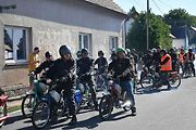 Kublovský sraz mopedů