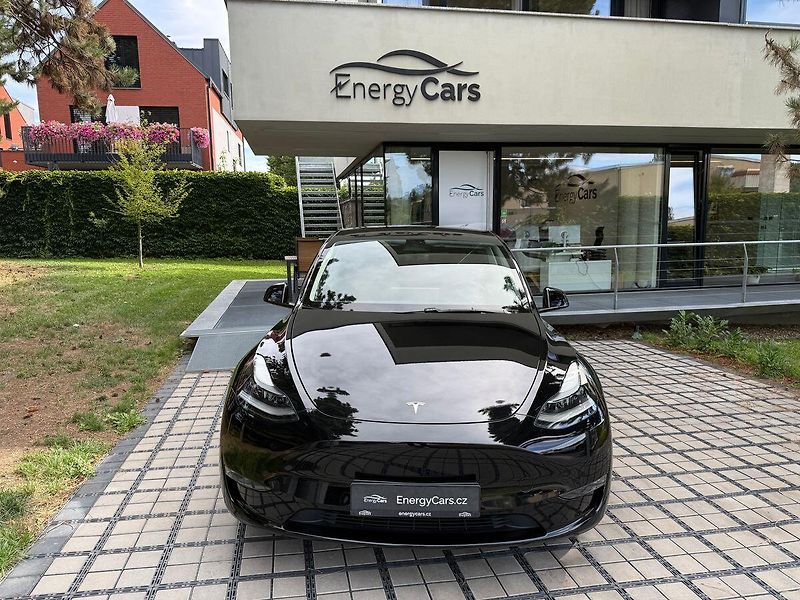 Tesla Model Y Long Range AWD Tažné / záruka - fotka 2 z 40