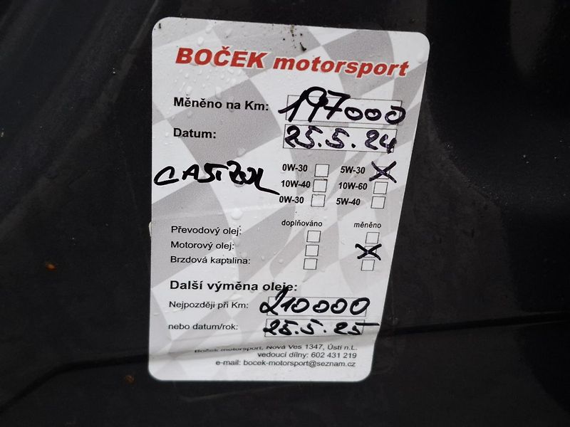 Volkswagen Touareg (2008) 3,0 TDI - fotka 11 z 11
