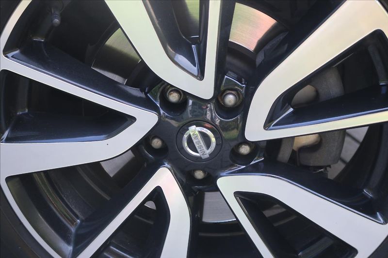 Nissan X-Trail 2,0 1. Maj.ČR, AWD,DSG,TAŽNÉ - fotka 5 z 56