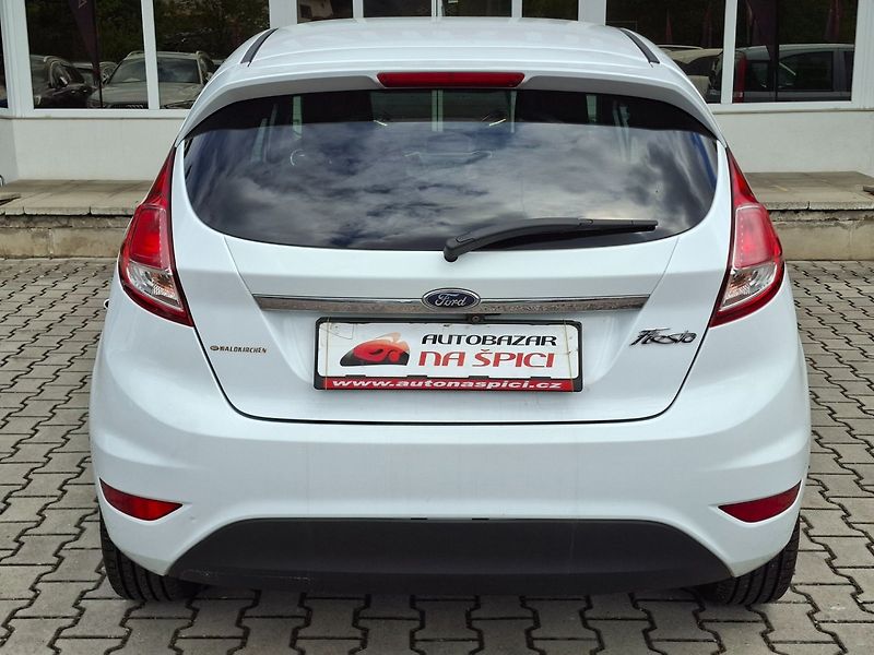 Ford Fiesta (2016) 1.25i 60kW -PARK.KAMERA - fotka 7 z 40