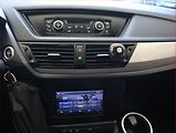 BMW X1 (2013) sDrive18d, Automat - náhled 12