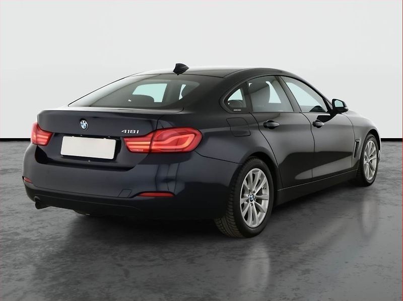 BMW Řada 4 (2019) Sport Line 418i, Automat - fotka 5 z 16