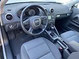 Audi A3 (2011) 1.2 TFSi, Attraction, výhřev - náhled 8