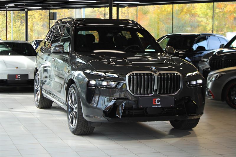 BMW X7 xDrive40d M Sport DAProf/ExDrP - fotka 42 z 43