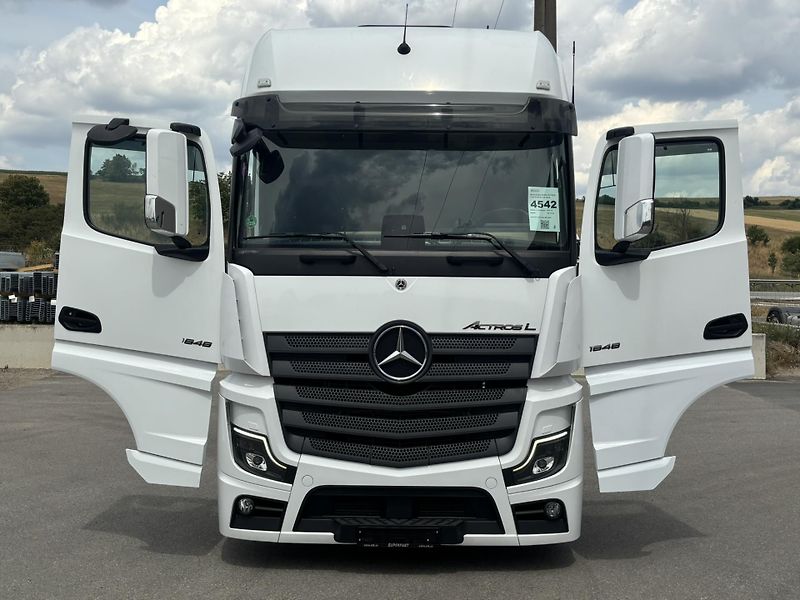 Mercedes-Benz ACTROS 1848 EURO 6 low deck  - fotka 5 z 26