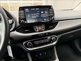 Hyundai i30 1,5 i  WG Comfort Alu 16 - náhled 16