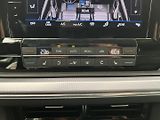 Volkswagen Touareg 3.0 TDi 4x4 R-Line - náhled 20