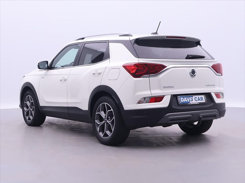 SsangYong Korando 1,5 Turbo e-XGI 120kW Aut. - fotka 4 z 39
