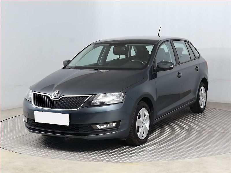 Škoda Rapid (2018) Spaceback 1.0 TSI, Automat - fotka 2 z 14