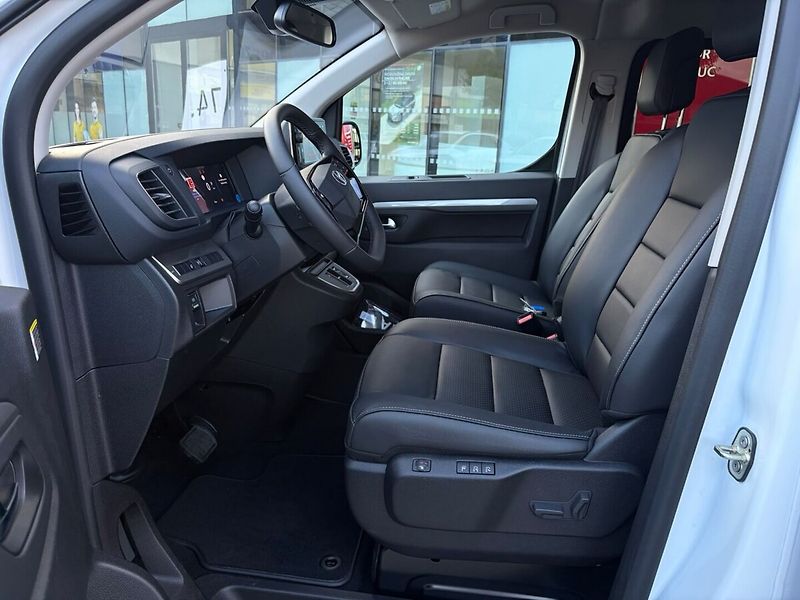 Toyota ProAce Verso L1 2.2L Family Executive - fotka 6 z 17