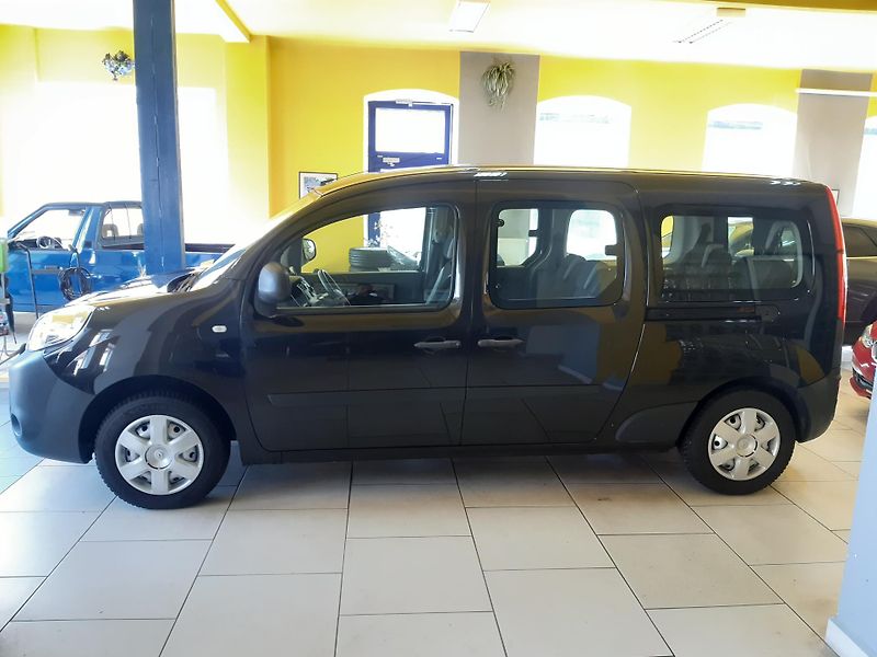 Renault Kangoo 1.5 DCI GRAND 7 MÍST - fotka 4 z 18