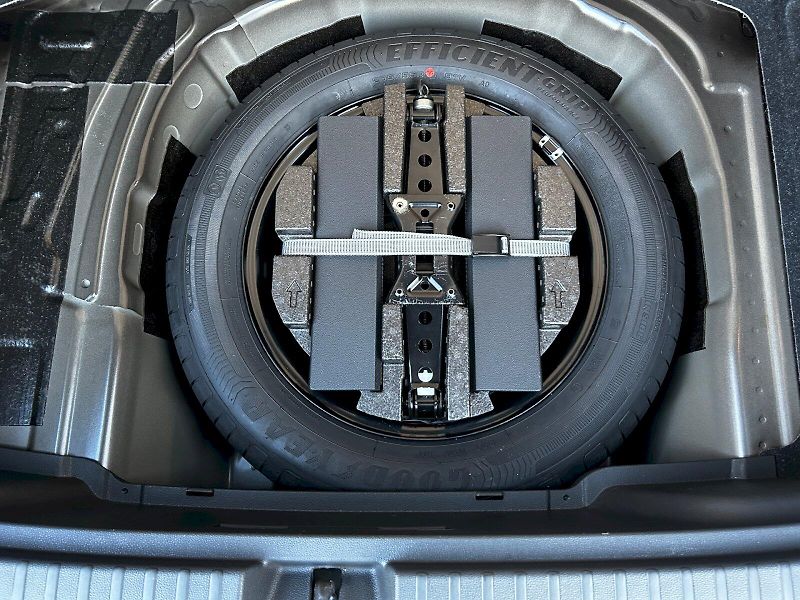 Škoda Kamiq (2025) 1.0 TSI 85kW MP6 Selection - fotka 30 z 33