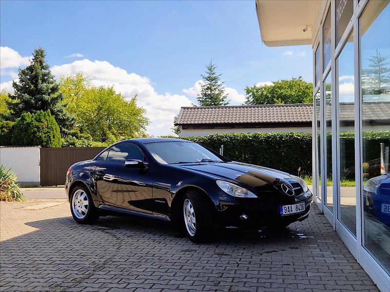 Mercedes-Benz SLK 1,8 200 KOMPRESSOR MANUAL 163k - fotka 8 z 37