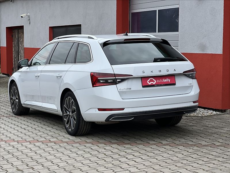 Škoda Superb 2,0 TDI 200HP L&K DSG 4X4 - fotka 3 z 40