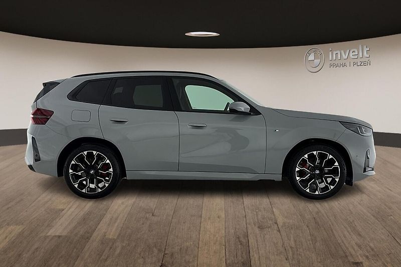 BMW X3 xDrive20d - fotka 2 z 26