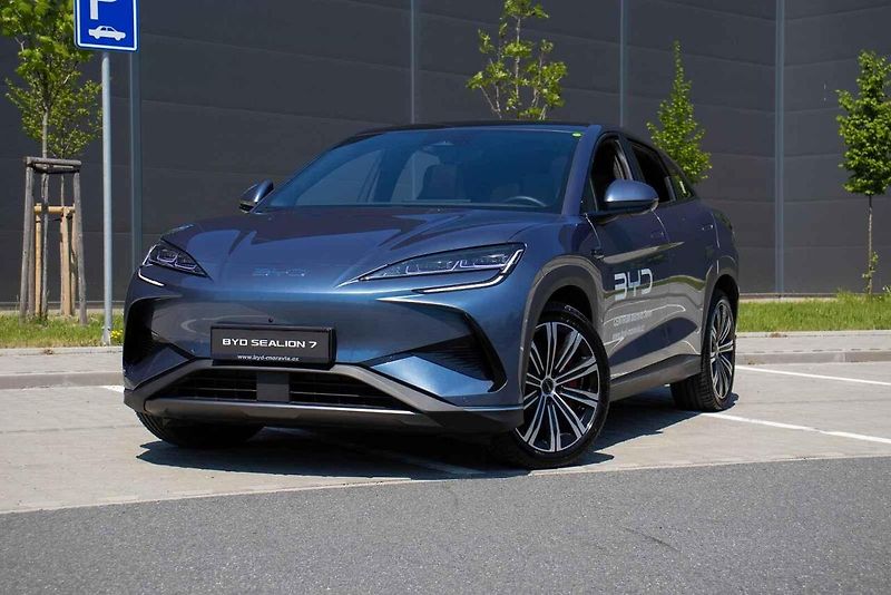 BYD Sealion 7 je plně elektrické SUV střední třídy.