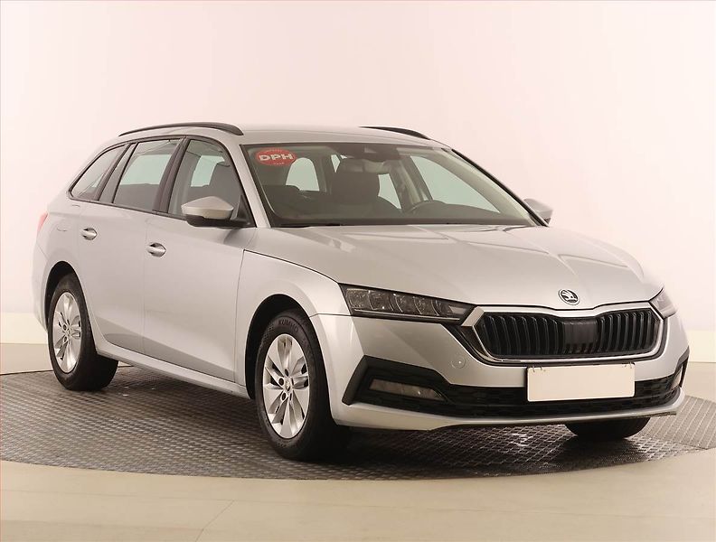 Škoda Octavia (2023) Ambition 2.0 TDI, ČR,1.maj - fotografie inzerátu