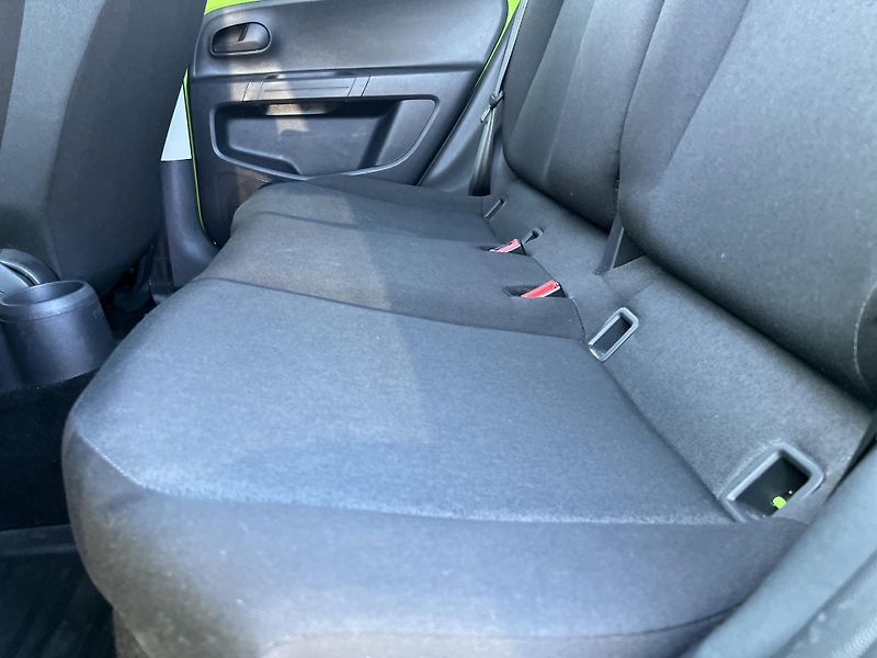 Škoda Citigo e iV 61kw KLIMA TEMPOMAT ALU - fotka 21 z 39