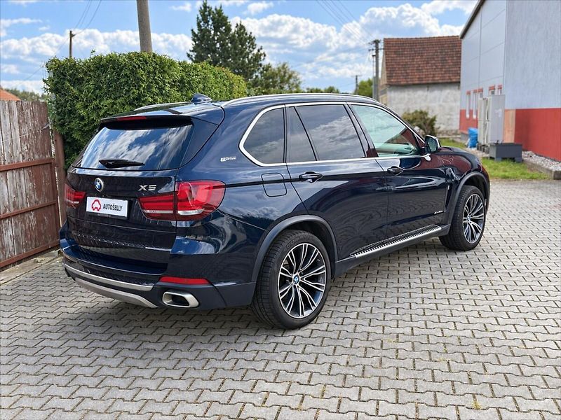 BMW X5 40e Xdrive LED HUD PANO TZ - fotka 6 z 42
