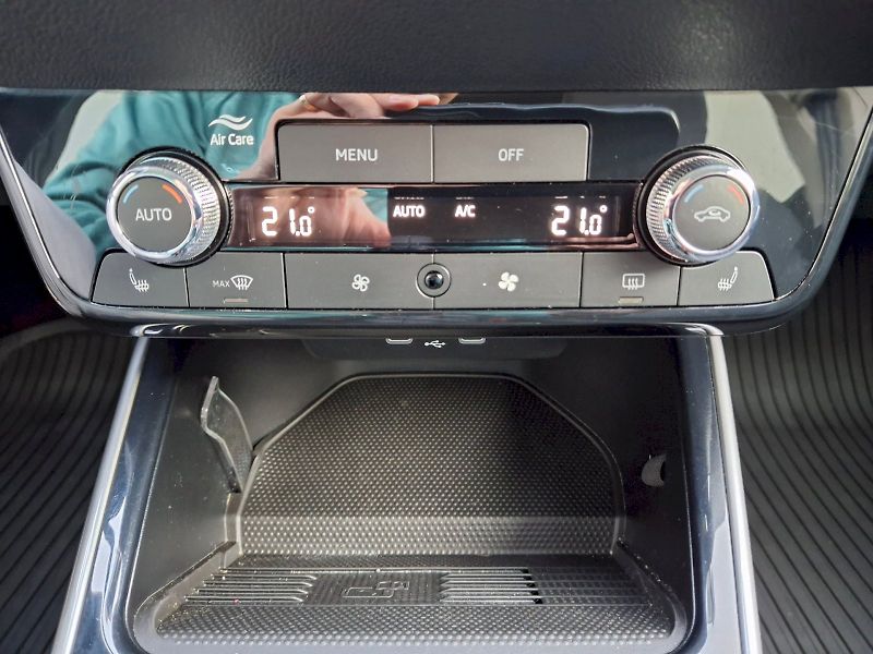 Škoda Fabia (2025) Top Selection DSG 1,0TSi 85kW - fotka 26 z 34