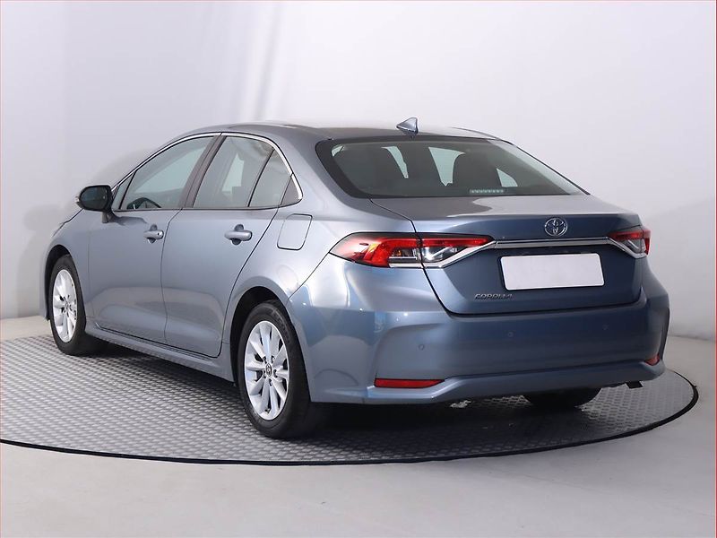 Toyota Corolla (2022) 1.5 VVT-i, Serv.kniha - fotka 4 z 19