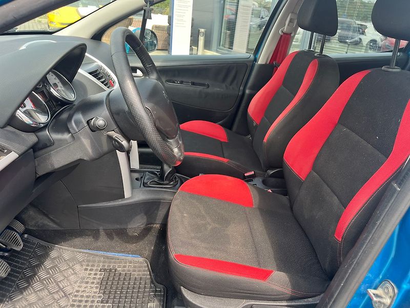 Peugeot 207 1.6 HDI/68kW ČR - fotka 10 z 20