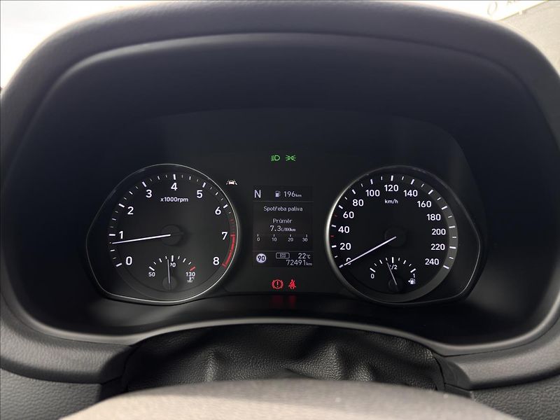 Hyundai i30 1,5 mHEV Family Smart 117kW - fotka 20 z 29