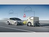 Kategorie asistenčních systémů – test systému AEB při jízdě v městských podmínkách při rychlosti 30 až 80 km/h.