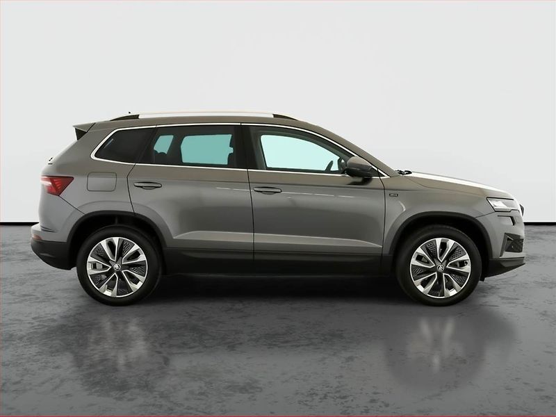 Škoda Karoq (2025) 2.0 TDI, Drive, 4x4 - fotka 6 z 20