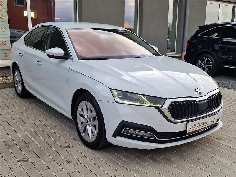 Škoda Octavia 2.0TDI Style, původ ČR,1.Maj. - fotka 3 z 50