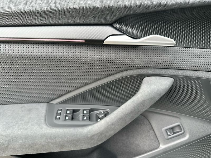 Škoda Superb (2026) 2,0 TDI 110 kW 7-stup. automat - fotka 19 z 24