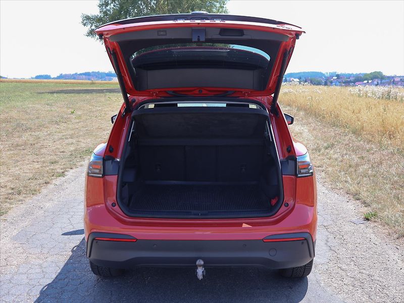 Volkswagen Tiguan 1,5 eTSI 110kW mHEV DSG CZ DPH - fotka 9 z 38