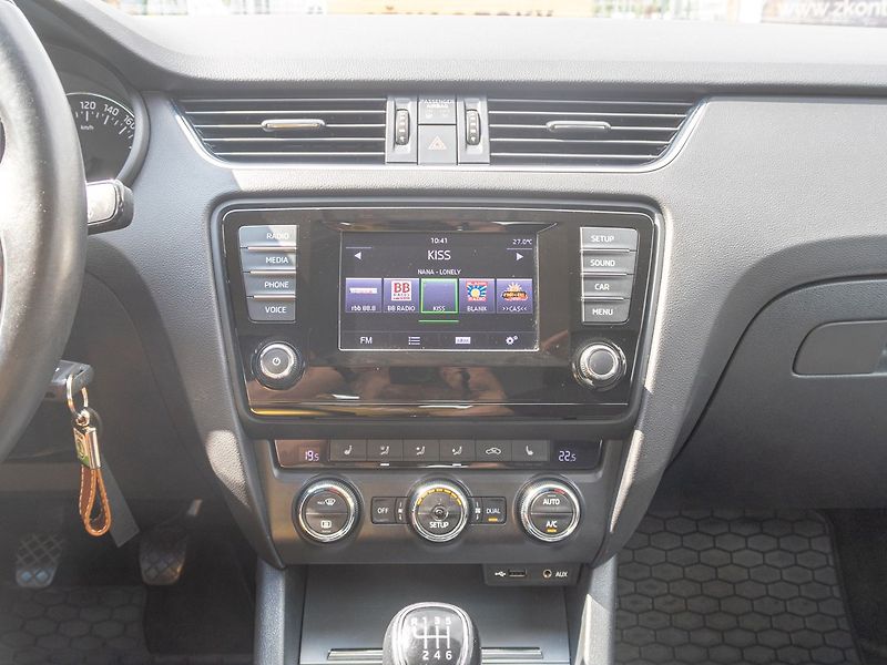 Škoda Octavia (2013) 1.4TSI 103KW – TAŽNÝ - fotka 20 z 46