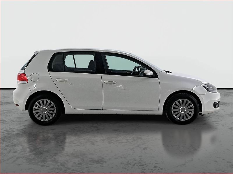 Volkswagen Golf (2012) 1.6 TDI, Tempomat - fotka 6 z 16