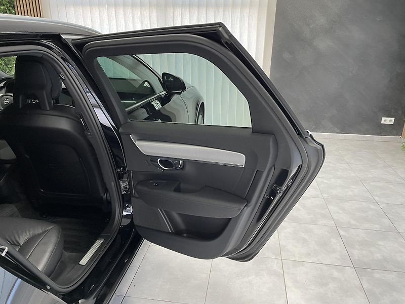 Volvo V90 2.0 D4 MOMENTUM SERVISKA - fotka 15 z 29