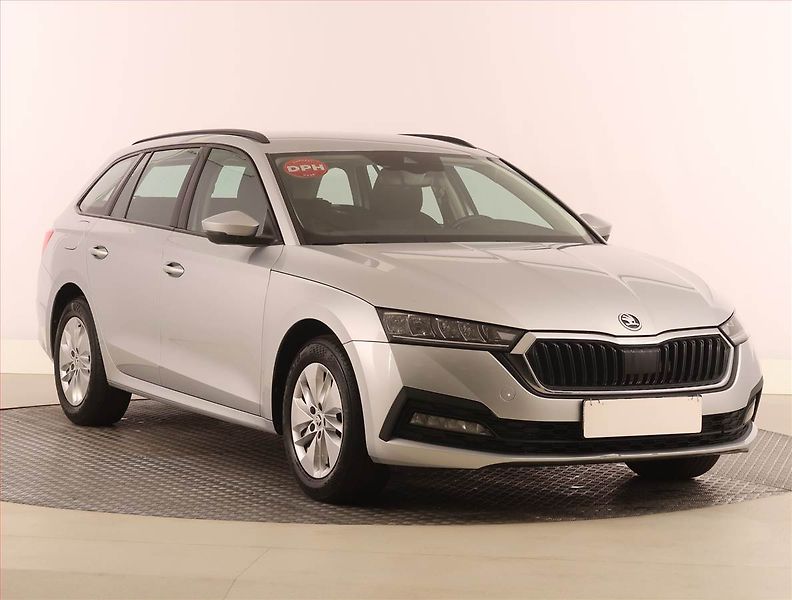 Škoda Octavia (2023) Ambition 2.0 TDI, ČR,1.maj - fotografie inzerátu