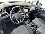 Volkswagen Touran (2023) 1.5TSi 110kW DSG! 7-míst! Navi - náhled 12