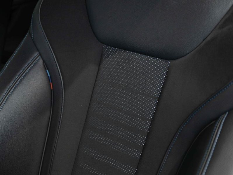 BMW Řada 4 M440i xDrive Coupé - fotka 19 z 22