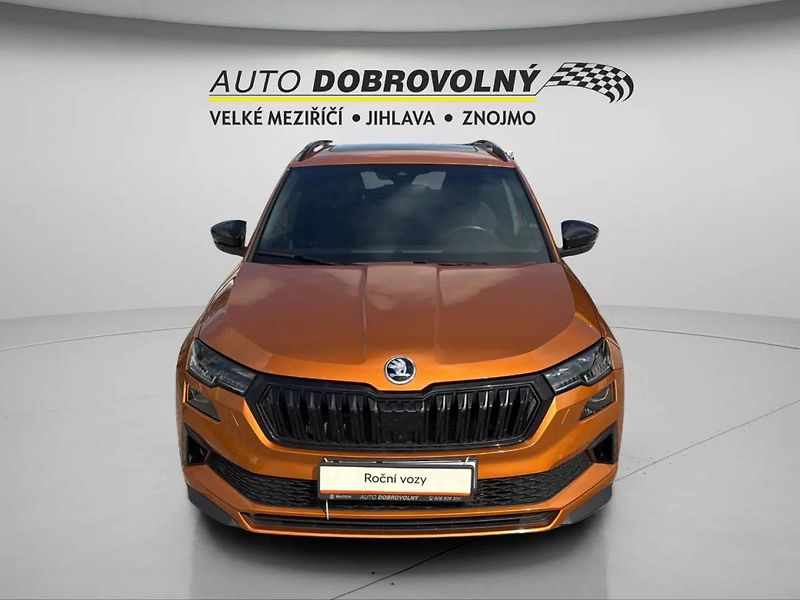 Škoda Karoq Sportline 1,5TSI 110kW DSG/P35 - fotka 12 z 24