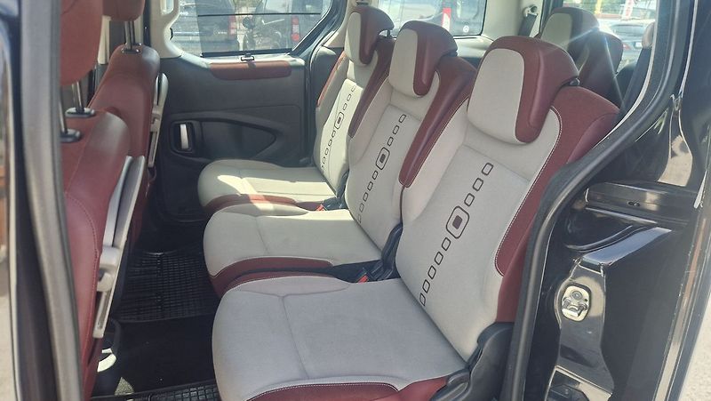 Citroën Berlingo 1,6  BA+LPG - fotka 9 z 10