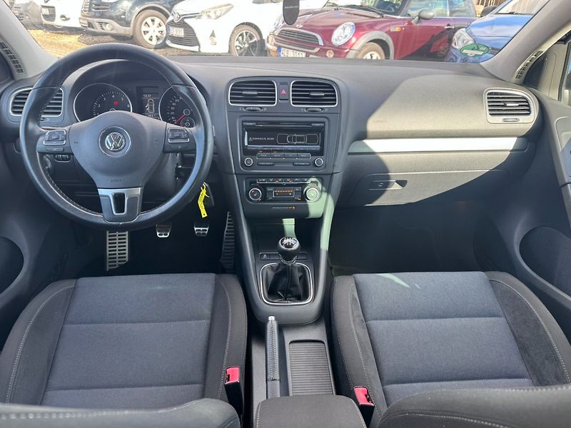 Volkswagen Golf (2011) STYLE 1,2 TSI 63 KW STK TAŽNÉ - fotka 26 z 50