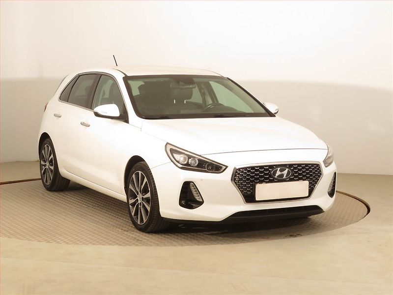 Hyundai i30 (2017) Comfort 1.6 CRDi, Serv.kniha - fotografie inzerátu