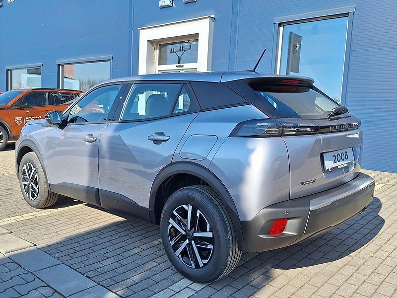 Peugeot 2008 (2026) STYLE TURBO 100 M6 - fotka 3 z 17