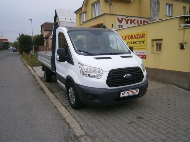 Ford Transit 2,2 TDCI L3 92 KW - fotka 2 z 10