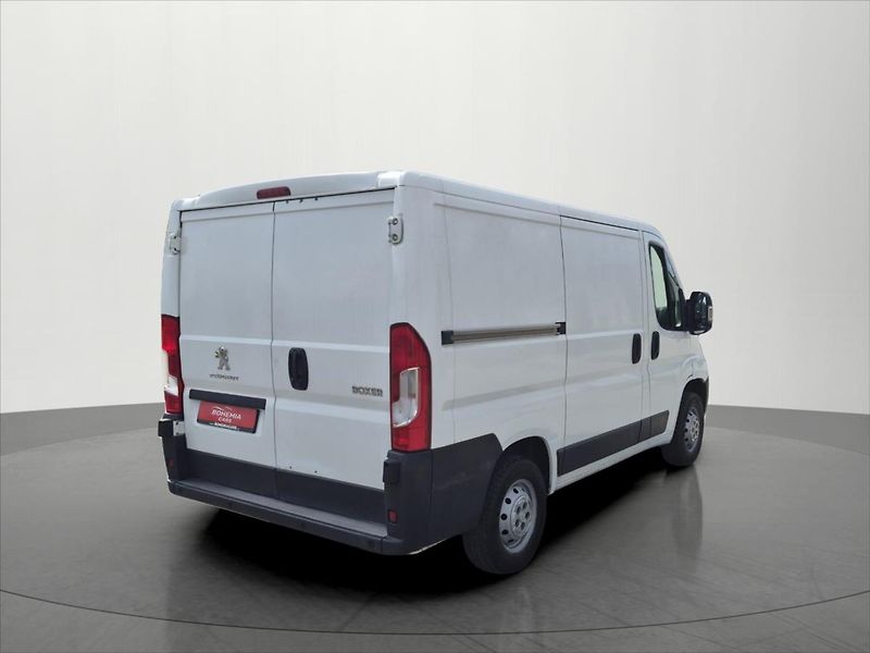 Peugeot Boxer 2,2 HDi 81 Kw L1H1 klima - fotka 7 z 21