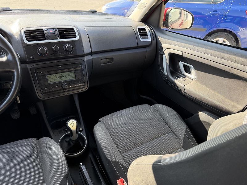 Škoda Roomster 1,4i 16V/63kW - KLIMA,ABS - fotka 28 z 59