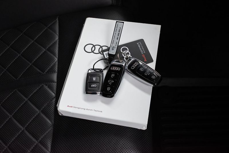 Audi A8 55 TFSI LONG*ZÁRUKA*N.TOPENÍ* - fotka 43 z 51